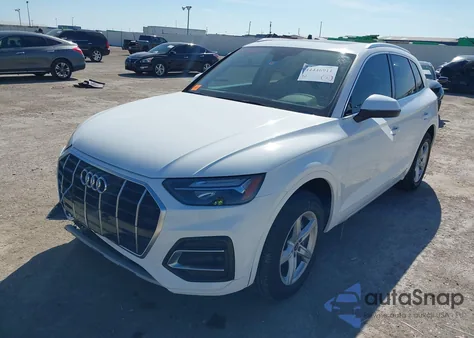 2021 Audi Q5 Premium 45 Tfsi Quattro S Tronic z USA, uszkodzony, nr VIN WA1AAAFY5M2116531